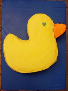 a cake shaped like a rubber ducky