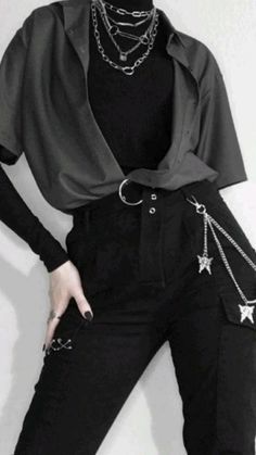 Fete Emo, Stile Hijab, Tomboy Style Outfits, Swaggy Outfits, Tomboy Fashion, Alternative Outfits, 가을 패션, Really Cute Outfits, Edgy Outfits