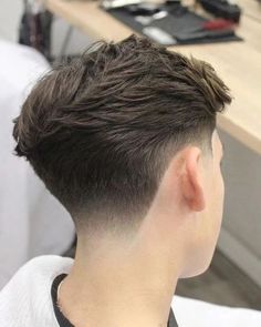 Taper Fade Long Hair, Taper Fade Short Hair, Haircut Selfie, Photo Hijab, Mens Haircuts Short Hair, Low Fade Haircut, Men Haircut Curly Hair, Asian Haircut, Taper Fade Haircut