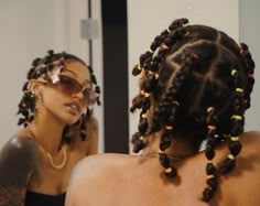 Braids Short Hairstyles For Black Women, Bantu Nots On Natural Hair, 90s Braided Hairstyles For Black Women, Short Fro Styles Black Women, Braids With Colorful Rubber Bands, Natural Afro Hairstyles Short Simple, Knotted Box Braids, Protective Hairstyles Short Hair, Crystals In Hair