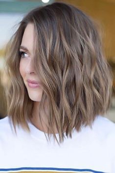 Brunette Ash, Belage Hair, Short Light Brown Hair, Balage Hair, Band Hairstyles, Ash Brown Hair, Brown Hair Looks, Hair Rubber