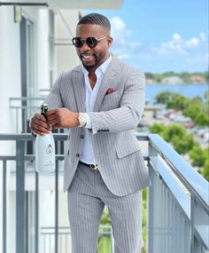 Black Men Casual Style, Suits For Guys, Green Suit Men, Summer Suits Men, Mens Fashion Suits Casual, Mens Casual Suits, Stylish Mens Suits, Mens Smart Casual Outfits, Suits Men Business