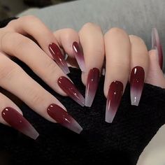 Simple French Nails Color, Ombré Burgundy Nails, Maroon Ombré Nails, Poly Gel Nail Art Designs, Wine Red Nails Coffin, Red Ruby Nails, Umbra Nails Ombre, Maroon Ombre Nails Burgundy, Burgundy Ombre Nails Acrylic