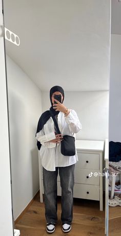 Cute Hijabi Outfits Summer, Hijabi Girl Style, Modest Outfit Ideas Muslim, Muslim Casual Outfit, Hijabi Summer Fits, Hijab Outfit Ideas Summer, Hijabi School Outfits, Hijab Fashion Inspiration Winter, Muslim Summer Outfits