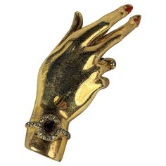 Amazing Rare Silson Art Deco Gilt Corsage Hand Brooch from the 1940's with a jeweled bracelet, enameled fingernails and engagement ring. Designed with a fitting inside to hold a spray of flowers on lapel. 3" x 1.25". 1940's USA. Hand Brooch, Brooch Art, Manado, Ring Verlobung, Belt Buckles, Happy New, Happy New Year, Engagement Ring, Spray