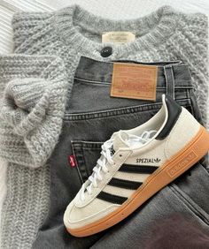 Fall Shoes 2024, Spezial Adidas, Surfergirl Style, Ready For Autumn, Winter Ootd, Autumn Look, Winter Fit