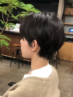 Curtain Hairstyle, Tomboy Haircut, Dunner Wordend Haar, Tomboy Hairstyles, Hairstyle Men, Short Hair Tomboy, Asian Short Hair, Hair Inspiration Short