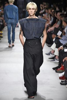 Design Details Fashion, Sports Attire, Juun J, Androgynous Fashion, Spring Summer 2016, Summer 2016, Fashion Details, Pixie Cut, Denim Fashion