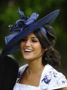 Michelle Keegan's stunning new look at the races - Photo 4 Derby Time