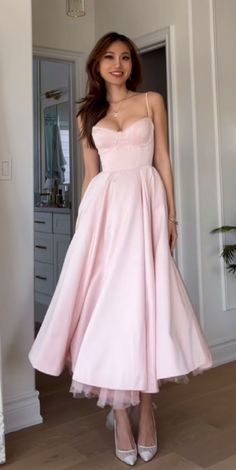 Elegant Pink Prom Dress, Pink Formal Dresses Long Evening Gowns, Mid Length Formal Dresses, Short Pink Dress Aesthetic, Cold Wedding Guest Outfit, Aesthetic Pink Prom Dress, Dress Ideas For Wedding Guest Classy, Pink Midi Tulle Dress