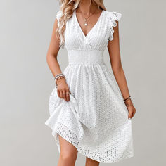 Church Fits, Dress With Ruffle Sleeves, Embroidered Midi Dress, Ruffle Sleeve Dress, Maxi Robes, Mid Length Dresses, Dress Elegant, Evening Attire, Types Of Skirts