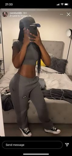 Discover 20+ Sweatpants Outfits You Can’t Get Around on TikTok Right Now! Whether you're looking for a cozy Sweatpants Outfit or some Outfit Inspo Casual vibes, these looks are a must-have. From Baggy Sweatpants styled effortlessly to Cool Sweatpants Outfit ideas perfect for every season, these populaire outfits will keep you comfy and stylish. Need a Fit Check Winter? We've got you covered with chic, laid-back styles inspired by Skandinavian Fashion for that minimalist yet trendy touch. Elev... Cozy Sweatpants Outfits, Cool Sweatpants, Sweatpants Outfit Ideas, Sweatpants Outfits, Cozy Sweatpants, Skandinavian Fashion, Sweatpants Outfit, Baggy Sweatpants, Winter Fashion Outfits Casual