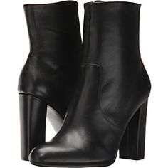 Steve Madden Editor Dress Bootie Beautiful Boots, Gorgeous Shoes, Designer Boots, Shoes Booties, Black Ankle Boots, Steve Madden Shoes, Product Reviews, Ankle Booties, Fashion Boots