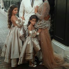 High Low Flower Girls Dresses With Long Sleeve Sweep Train Pageant Birthday Ball Gown Pageant Kids Formal Wear, Wedding Dress Photoshoot, Party Dresses With Sleeves, Girls Bridesmaid Dresses, Girls Ball Gown, Ball Gowns Princess, First Communion Dress, Wedding Flower Girl Dresses, Christening Dress