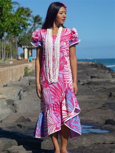 [Exclusive] Anuenue Hibiscus & Plumeria Fuchsia & Cream Poly Cotton Hawaiian Myra Long Muumuu Dress | AlohaOutlet Muumuu Dress Pattern, Hawaiian Muumuu, Island Style Clothing, Hawaiian Design, Aloha Dress, Hawaiian Dresses, Hawaii Dress, Hawaiian Designs, Muumuu Dress