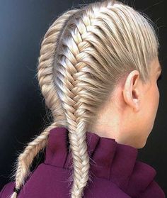 Fishtail Braid Hairstyles, Side Braid Hairstyles, Fishtail Braids, Volleyball Hairstyles For Curly Hair, Fishtail Braid, Cool Braid Hairstyles, Braided Hairstyles For Wedding, Hair Braid, Braided Hairstyles Tutorials