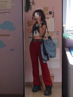 Red Flare Jeans Outfit, Red Flared Pants Outfit, Double Grommet Belt Outfit, Girl In Red Concert Outfit Ideas, Waterparks Concert Outfit, Concert Outfit Summer Night, Grommet Belt Outfit, Tv Girl Concert Outfit, Girl In Red Concert Outfit