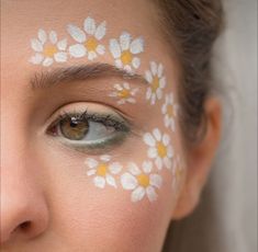 Good Face Paint Ideas, Face Painting Ideas Princess, Face Crayons Ideas, Face Painting Poster Board Ideas, Happy Face Paint, Simple Face Painting Ideas For Kids Cheek Art, Face Paint Simple Ideas, Magical Face Paint, Peace Sign Face Paint