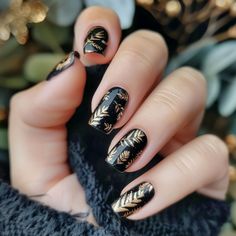 46 Iconic Short Nail Designs That'll Turn Heads Everywhere You Go Nail Designs