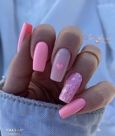 Nail Designs Valentines, Acrylic Nails Coffin Short, Pink Acrylic Nails, Dipped Nails, Pretty Acrylic Nails, Chic Nails, Short Acrylic Nails, Valentine's Day Nails