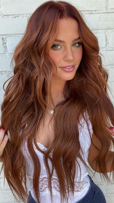 Hair Color Ideas Copper Caramel, Cinnamon Colored Hair, Light Brown Red Hair, Ginger Brunette Hair, Summer Copper Hair, Brown Cinnamon Hair, Cinnamon Brown Hair Color, Cinnamon Hair Color, Cinnamon Brown Hair