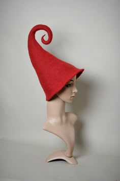 Red Elf Hat. Christmas Elf Costume Hat Whimsical, festive elf hat, hand-felted of sof merino wool.  Celebrate the season of joy and merriment with this cute felt elf hat! Soft, felted merino wool provides comfort and warmth, making it the perfect companion for chilly winter days. Playful curled top will help you spread holiday cheer with everyone around you! Whether you're dressing up for a festive gathering, playing Santa's little helper, or simply adding a touch of magic to your winter wardrob Elf Hat Diy, Felt Elf Hat, Womens Elf Costume, Elf Hat Pattern, Felt Elf, Christmas Elf Costume, Elf Cosplay, Christmas Cosplay, Xmas Outfits