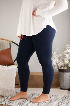 The best leggings that have a slimming waistband and long length! Our bestselling high waist leggings available in various colors. They are super high rise and stretchy. High rise stretchy long length leggings for women. High waist Tummy control Super stretchy One size fits most (0-12)