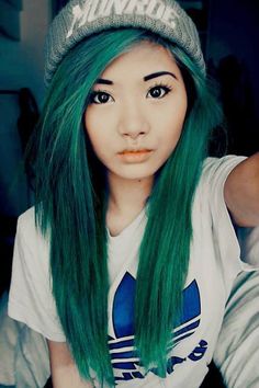 I love her hair color Scene Girl, Emo Girl, Emo Hair, Scene Hair, Hair Blog, Hot Shorts, Pastel Hair, New Hair Colors