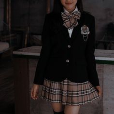 Highschool Uniforms Aesthetic, Private School Uniforms Aesthetic, Dark Academia School Uniform, Dark Academia Uniform, Dangerous Temptation, Lana Burns, Dark Academia School, Private School Uniforms, School Aesthetics