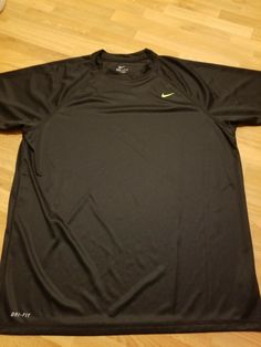 NIKE DRI FIT SHIRT MENS SIZE XLARGE BLACK Black Dri-fit Short Sleeve T-shirt, Black Dri-fit Short Sleeve Top, Nike Black Go-dry T-shirt, Black Dri-fit T-shirt, Black Dri-fit Go-dry T-shirt, Black Dri-fit T-shirt With Go-dry Technology, Nike Black Dri-fit T-shirt, Nike Swimwear, Nike Vintage