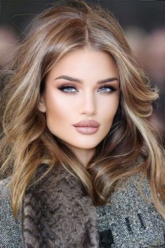 Rambut Brunette, Blonde Hair Inspiration, Hair Inspiration Color, Great Hair, Hair Dos, Gorgeous Hair, Balayage Hair, Hair Highlights, Pretty Hairstyles