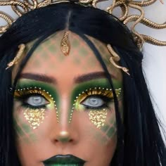 43K likes, 172 comments - ohmygeeee am October 31, 2022: "Medusa 🐍 HAPPY HALLOWEEN 🎃👻 My final Halloween look of 2022! I bought loads of rubber s..." Halloween Medusa Makeup, Madussa Halloween Makeup, Medusa Halloween Costumes, Medusa Eye Makeup Halloween, Medusa Fancy Dress, Medusa And Stone Costume, Medusa Make Up Ideas, Medusa Makeup Halloween, Medusa Make Up Tutorial