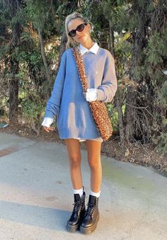 Brit Harvey, Fits 2023, Doc Martens Style, Martens Style, Envy Clothing, Vibe Check, Outfit Primavera, California Girl, 2024 Style