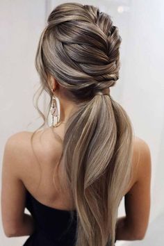 Rambut Brunette, Pony Hairstyles, Bridesmaid Hair Down, Summer Hairstyles For Medium Hair, Penteado Cabelo Curto, Long Blonde, Low Ponytail