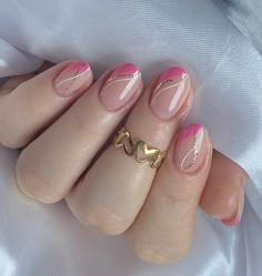 #unhas #nails #unhasdecoradas #unhasdasemana #manicure #unhaslindas #nailart #unhasdegel #instagood #nail #esmaltes #esmalte #moda… | Instagram Random Nails, Nail Dipping Powder Colors, Artist Nails, Lilac Nails, Minions Wallpaper, Minimalist Nail, Colorful Nail Art, Blush Nails