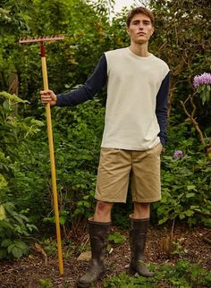 Farmer Aesthetic Outfit Men, Gardener Photoshoot, Male Gardener Aesthetic, Gardener Outfit Men, Garden Outfit Men, Garden Outfit Aesthetic, Gardener Fashion, Gardener Aesthetic Outfit, Gardener Uniform