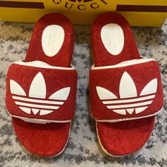 New With Box Luxury Red Slip-on Sandals, White Gucci Sandals With Branded Insole, Gucci Designer Sandals With Red Sole, Gucci Red Open Toe Sandals, Luxury Red Flat Sandals, Red Gucci Slides With Branded Insole, Flat Gucci Sandals With Red Sole, Gucci Red Round Toe Sandals, Red Gucci Slides With Round Toe