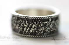 Medieval Male Jewelry, Medieval Style Silver Engraved Ring As Gift, Medieval Rings Men, Medieval Jewelry Rings, Engraved Medieval Rings, Medieval Battlefield, Knight Ring, Historical Rings, Medieval Ring