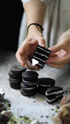 Betul Tunc on Instagram: "Happy Friday! I hope you are enjoying a relaxing and joyful holiday season. Today, I am sharing a recipe that is perfect for turning into a fun family activity with your kids. These homemade chocolate sandwich cookies were one of my favorite recipes of 2024, and I hope you will love making them as much as your little ones will love devouring them!❤️

Homemade Chocolate Sandwich Cookies
Ingredients:

For the Cookies: 
1 cup (130g) all-purpose flour 
3 tbsp (23g) black cocoa powder 
3 tbsp (23g) Dutch process cocoa powder 
1/4 tsp (2g) baking soda 
1/4 tsp (2g) salt 
2/3 cup (135g) granulated sugar (increase to 3/4 cup (150g) for additional sweetness) 
1/2 cup (113g) butter, cold 
1 large (50-52g) egg 
1/2 tsp vanilla extract 

For the Filling: 
1/4 cup (56g) coconu Do You Know The Muffin Man, Black Cocoa, Chocolate Sandwich, Chocolate Sandwich Cookies, Recipe Organization, Fun Family Activities, Fun Cookies, Sandwich Cookies, Family Activity