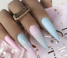 Vanessa Nails, Nail Art Noel, Acrylic Nail Set, Sassy Nails, Pretty Nail Art Designs, Glam Nails, Short Nail Designs, Pink Acrylic Nails, Winter Design