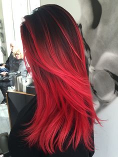 Red Balayage Hair, Cheveux Oranges, Red Hair Looks, Halloween Hairstyles, Black Red Hair, Red Ombre Hair, Hair Color Underneath, Red Hair Inspo, Hair Halloween