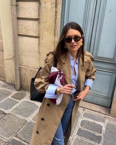 Trent Coat, French Girl Fashion, Old Money Fashion, Money Fashion, Trench Coat Outfit, French Girl Style, French Women, Coat Outfits