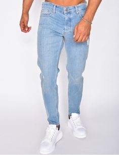 Outfits Jeans, Jeans Outfit Casual, Destroyed Jeans, Men Fashion Casual Outfits, Jogger Jeans, Mens Sweatshirts Hoodie, Jean Outfits, Jeans Denim, Men Fashion