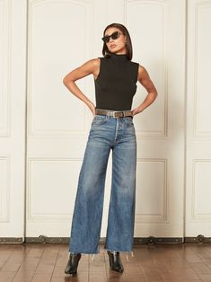 The Charley Womens Bottoms Pants Boyish Y8 Games, Culottes Outfit, Fashion 40s, Wide Leg Jeans Outfit, High Waisted Wide Leg Jeans, Fashion Elements, Fashion Moments, Fashion Articles, Mode Casual