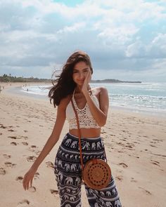 Bali Outfit, Women Beach Outfits, Goa Outfits, Beach Trip Outfits, Tourist Outfit, Thailand Outfit, Cute Beach Outfits, Vacation Outfits Women, Beach Party Outfits