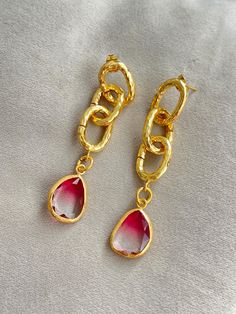 21 ct gold plated brass. Tourmaline semi-precious stone earrings length - appx  6,5cm x 1,5cm Designed by our Turkish designer. Handcrafted with great care. Due to this is semi-precious stone, they might have cracks. Size and Color slightly differ from what you see on your screen. We will send within 3 working days! Style Ottoman, Ottoman Styling, Tourmaline Earrings, Earrings Stud, Brass Chain, Chain Earrings, Stone Earrings, Earrings Gold, Jewelry Earrings Studs