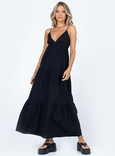 Summer Wardrobe 2023, Date Night Fits, Black Summer Dress, Night Fits, Europe Packing, Stylish Maxi Dress, La Outfits, All Black Dresses, Outfit Pieces