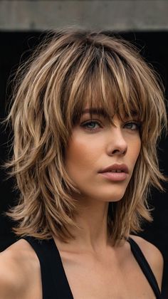 Medium-Length Shag Haircuts Shoulder Length Shaggy Haircuts, Medium Shag Hairstyles, Haircuts Medium, Home Minimal, Shaggy Haircuts, Shag Haircuts, Styling Guide, Layered Bob Hairstyles, Shag Hairstyles