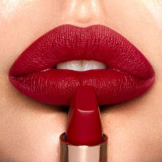 red-carpet-red-lipshot Red Matte Lipstick, Opera Theatre, Red Lipstick Shades, Revolution Lipstick, Charlotte Tilbury Lipstick, Red Lipstick Matte, Charlotte Tilbury Matte Revolution, Coffee Book, Best Red Lipstick