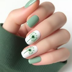 Tree Of Life Nails, Simple Nail Looks, Funky Nail Art Designs, Simple Summer Nail Ideas, Intricate Nail Designs, Natural Nails Manicure, Country Nails, Funky Nail Art, Designs For Short Nails